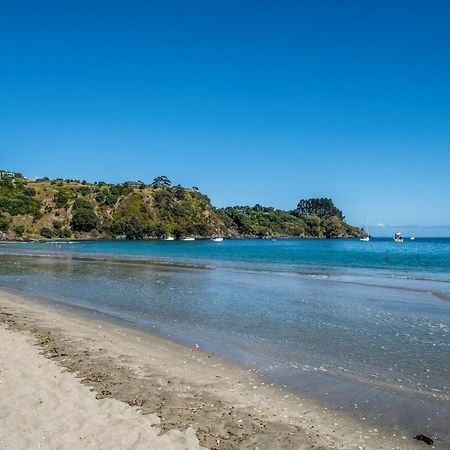 Island Sanctuary - Waiheke Holiday Home Ostend Экстерьер фото